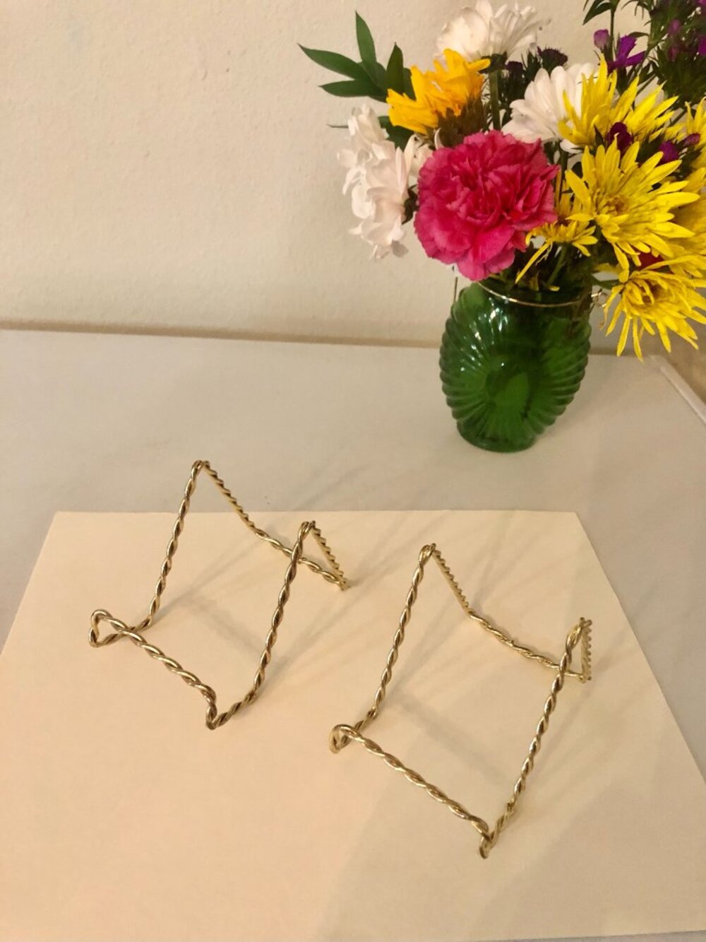 Gold Tone Metal Plate or Painting Stands - Picture 2 of 2